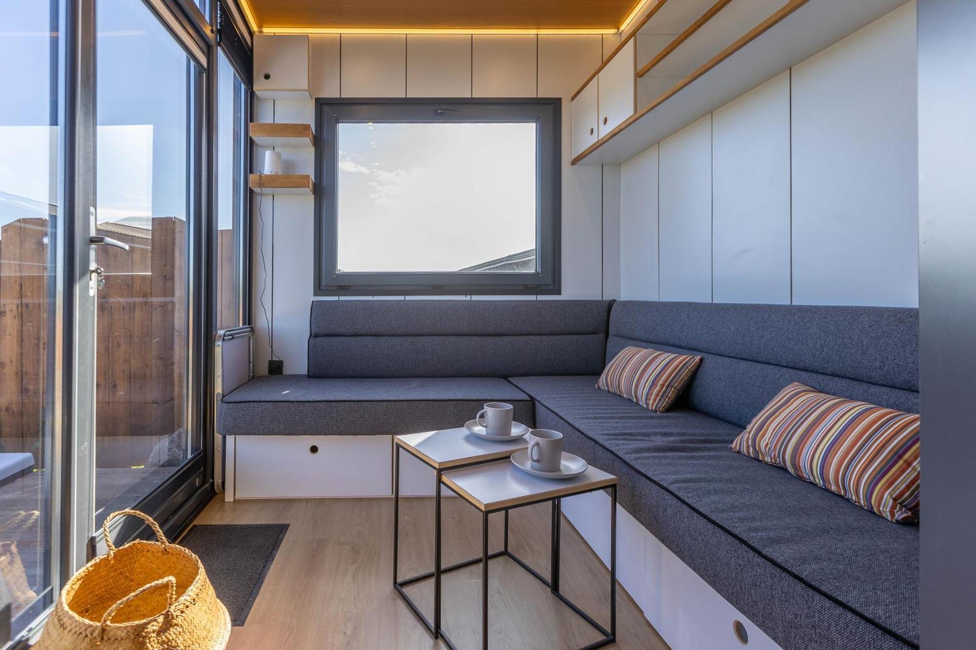 Landhuis Les Tiny Du Pre Mathy - Insolites Avec Jacuzzi A Profondeville