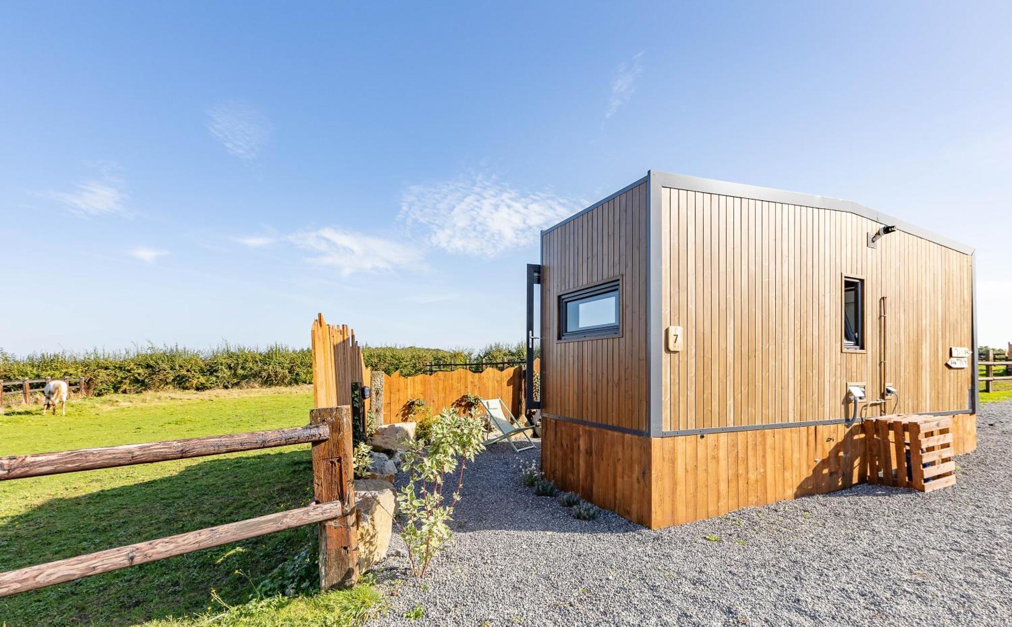 Landhuis Les Tiny Du Pre Mathy - Insolites Avec Jacuzzi A *
