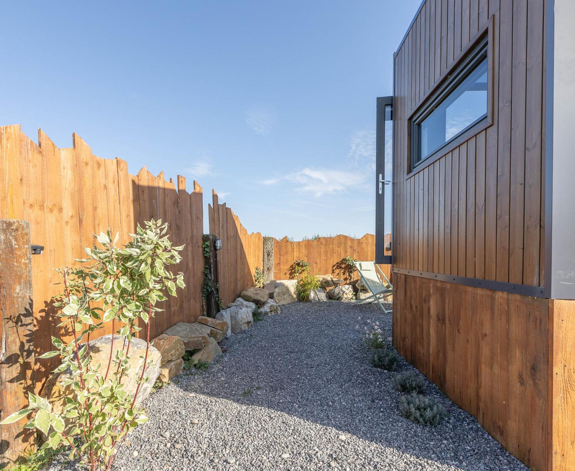 Les Tiny Du Pre Mathy - Insolites Avec Jacuzzi A * Profondeville